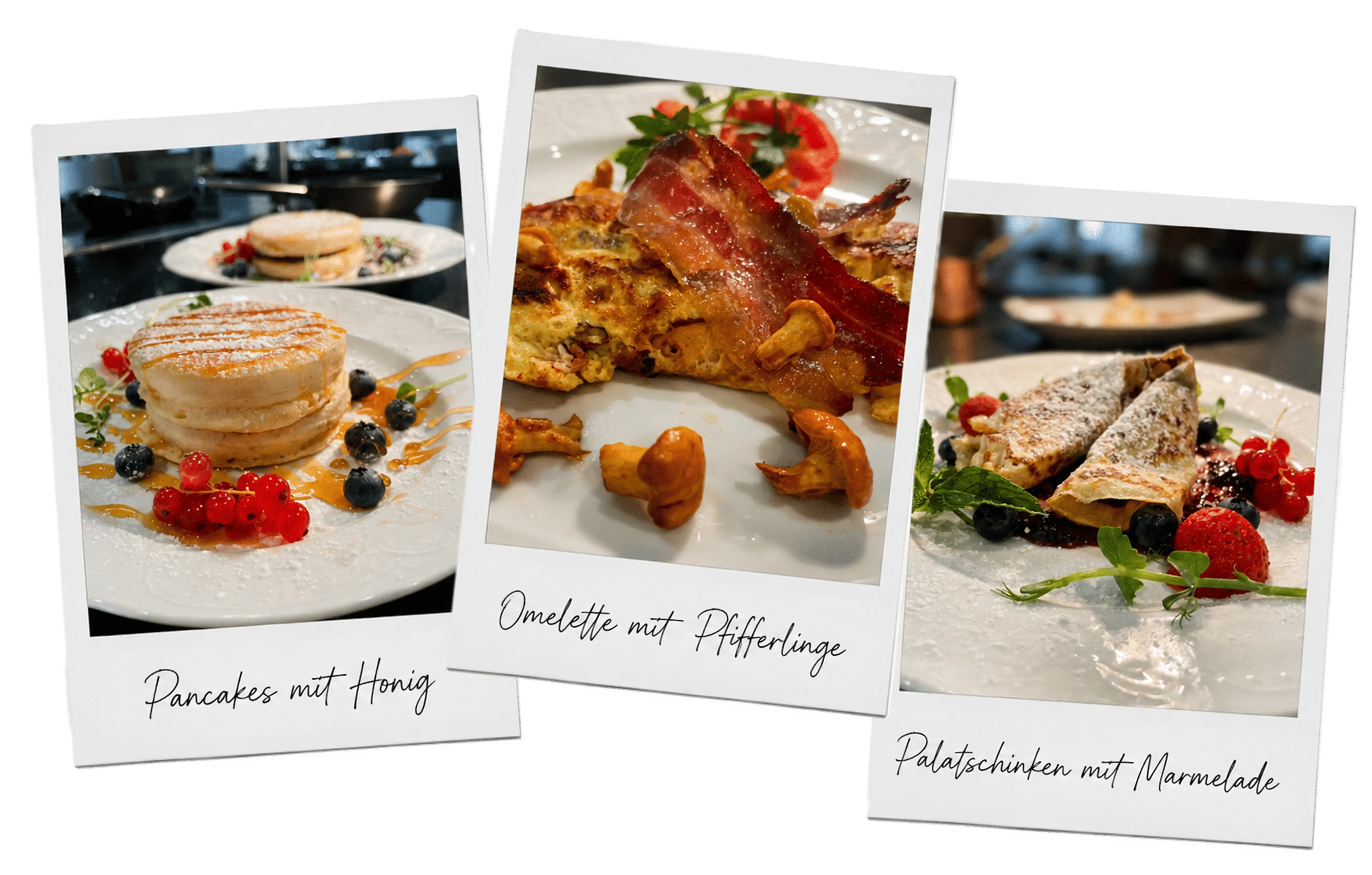 Eine Auswahl an Gourmet-Frühstücksgerichten im Hotel Alpenhof Garni Suprême, dargestellt auf drei Polaroid-Fotos: Pfannkuchen mit Beeren, ein Omelett mit Speck und Pilzen sowie Crêpes mit Marmelade
