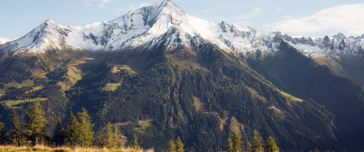 Alpenlandschap in het Zillertal in Tirol tijdens een natuurvakantie in Oostenrijk