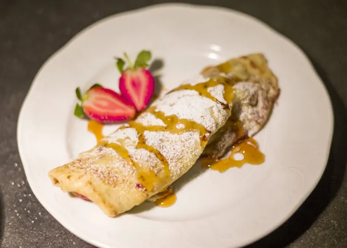 Pancakes with honey